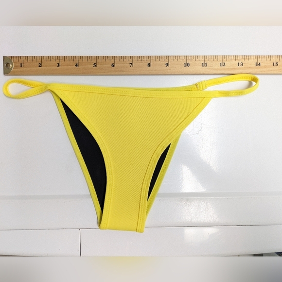 Hoaka oasis lemon yellow bikini set size small - Picture 6 of 8